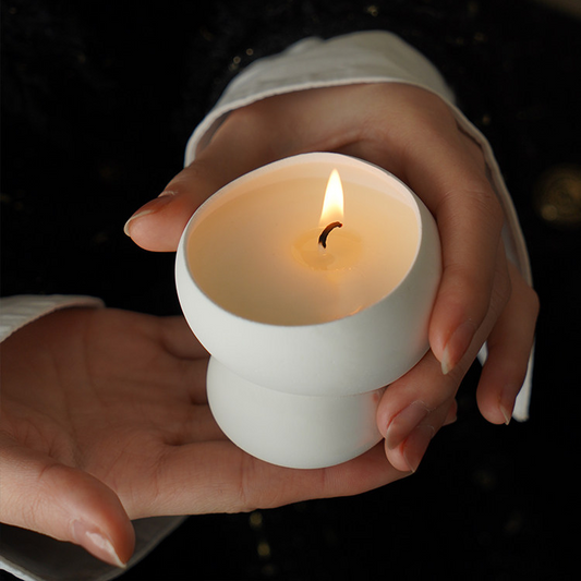 Aura Stone – Minimalist Scented Candle in Ceramic Vessel