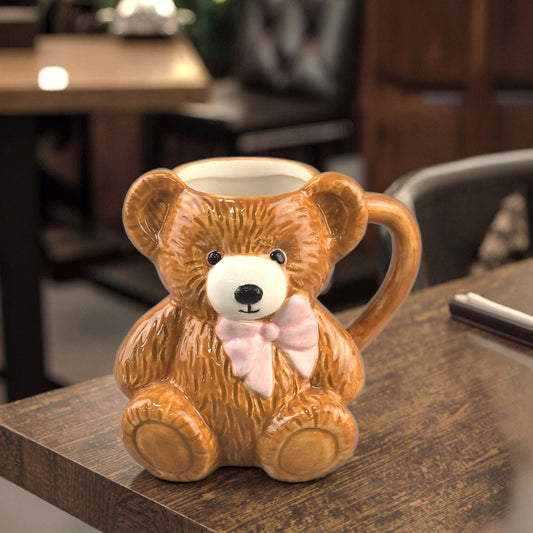Teddy Silhouette Porcelain Mug – Sculptural Fine-Ceramic Vessel